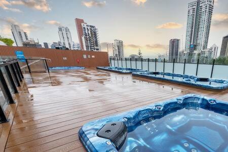 Apartment Lovely In Surfers Paradise Gold Coast